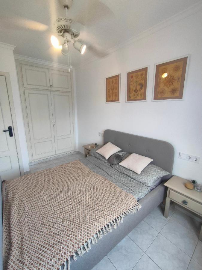 Casa De Buenos Dias Leilighet Torrevieja Eksteriør bilde
