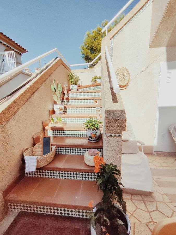 Casa De Buenos Dias Leilighet Torrevieja Eksteriør bilde