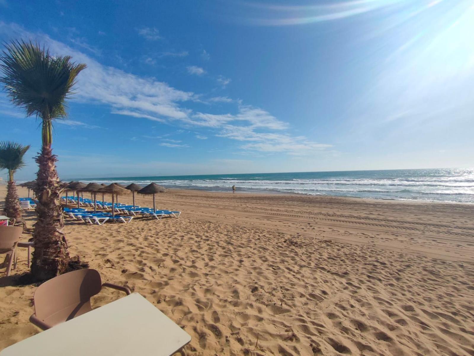 Casa De Buenos Dias Leilighet Torrevieja Eksteriør bilde